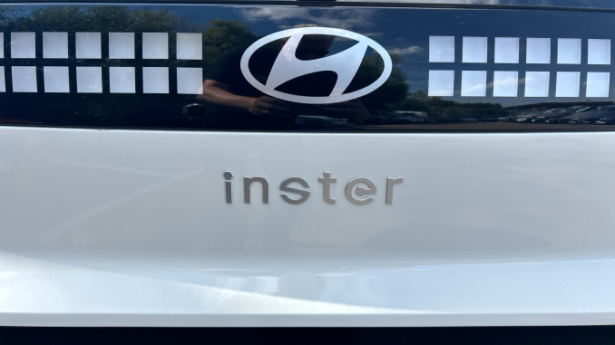 Hyundai INSTER 85kW 02 49kWh 5dr Auto Electric Hatchback - Image 18